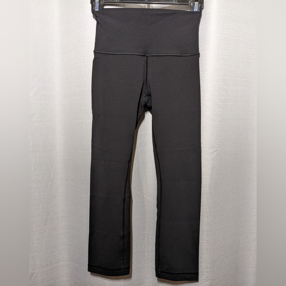 Lululemon Wunder Under Crop